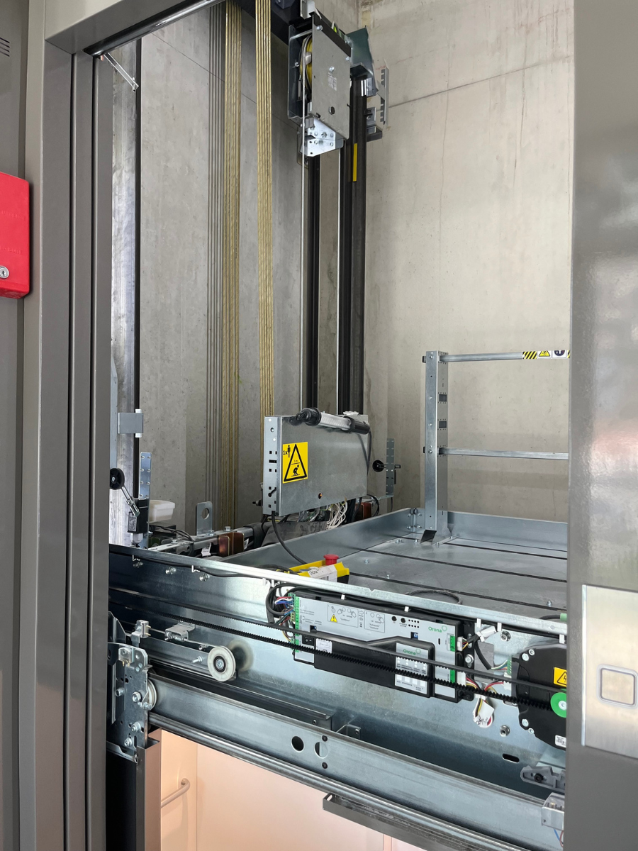 COPAS Ascenseurs assure la maintenance et le dépannage d’ascenseurs depuis Valence, en Drôme, Ardèche, Rhône, Isère, Vaucluse et Gard.